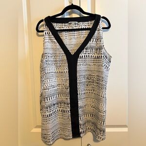 DKNYC Monochrome V-Neck Blouse